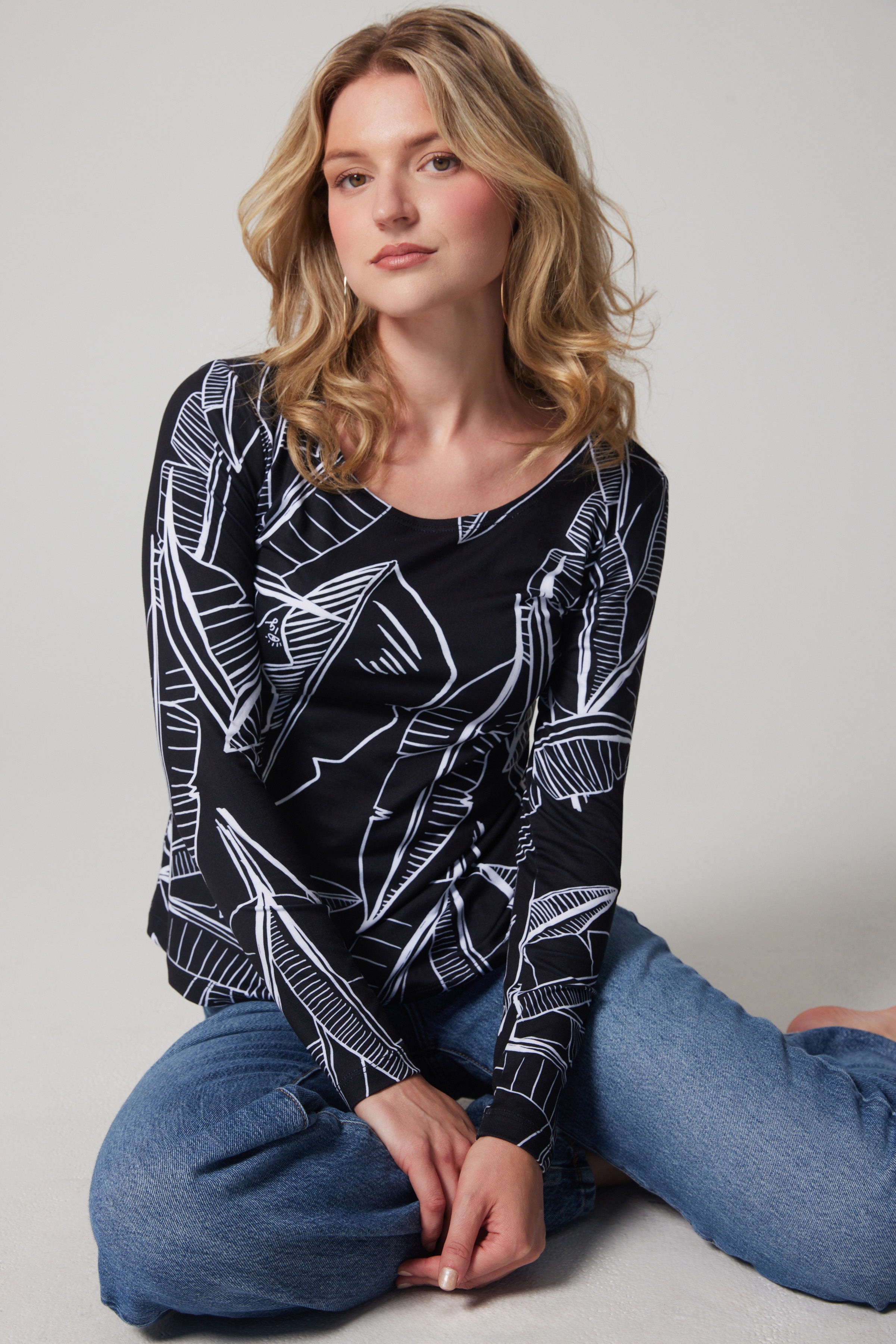 Long Sleeve Scoop Neck - Banana Leaves