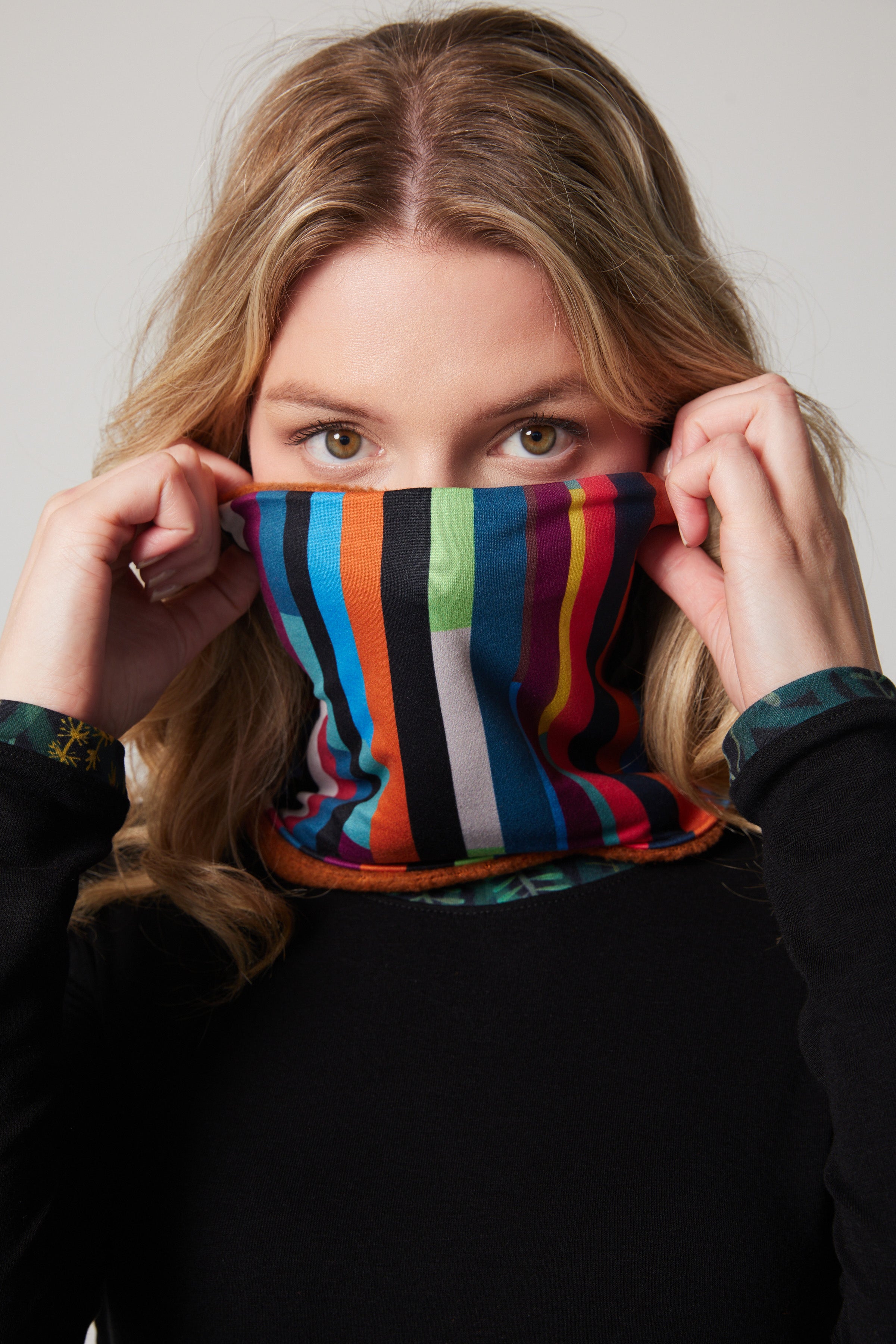 Neck Warmer - Lines
