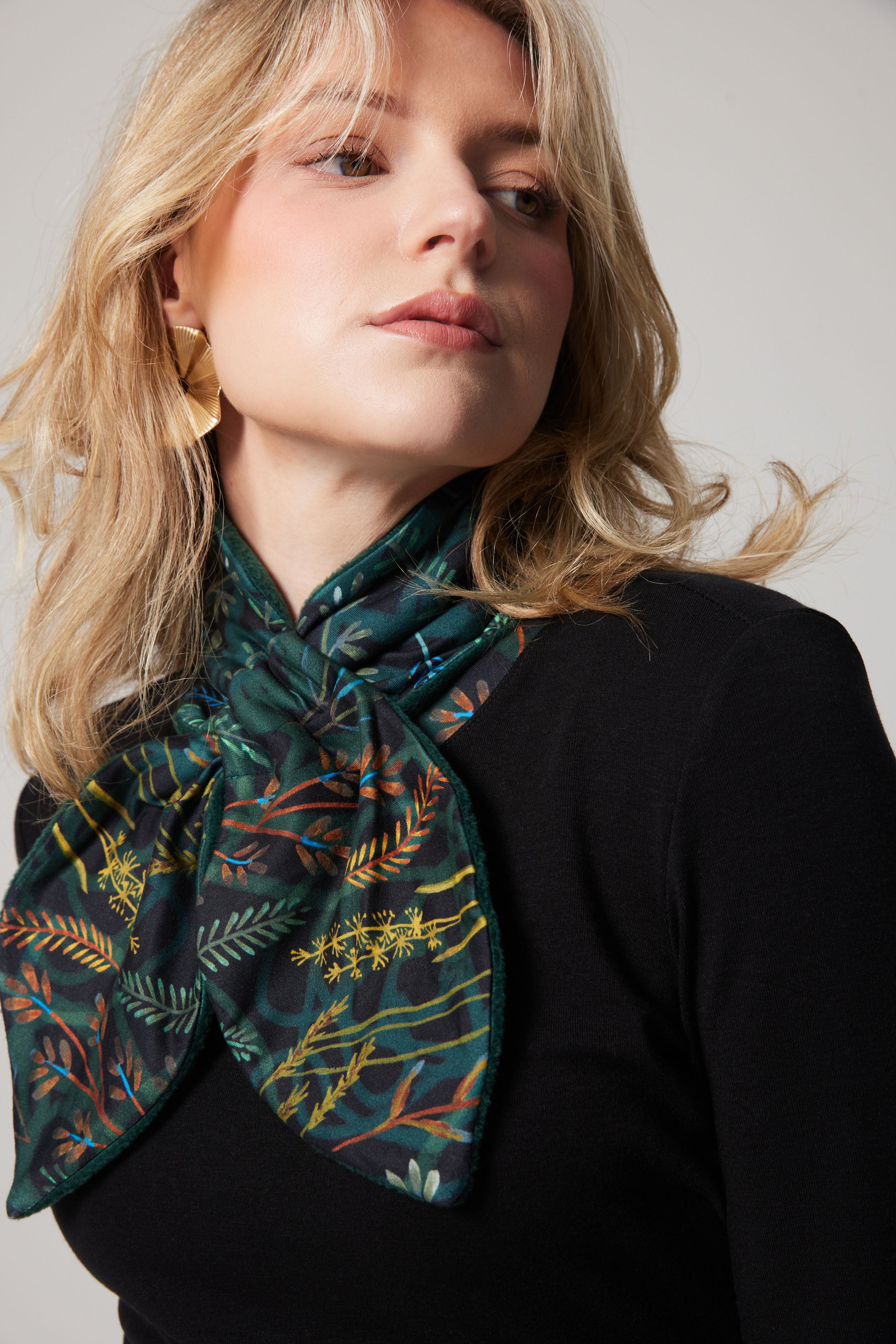 Slot Scarf - Firefly