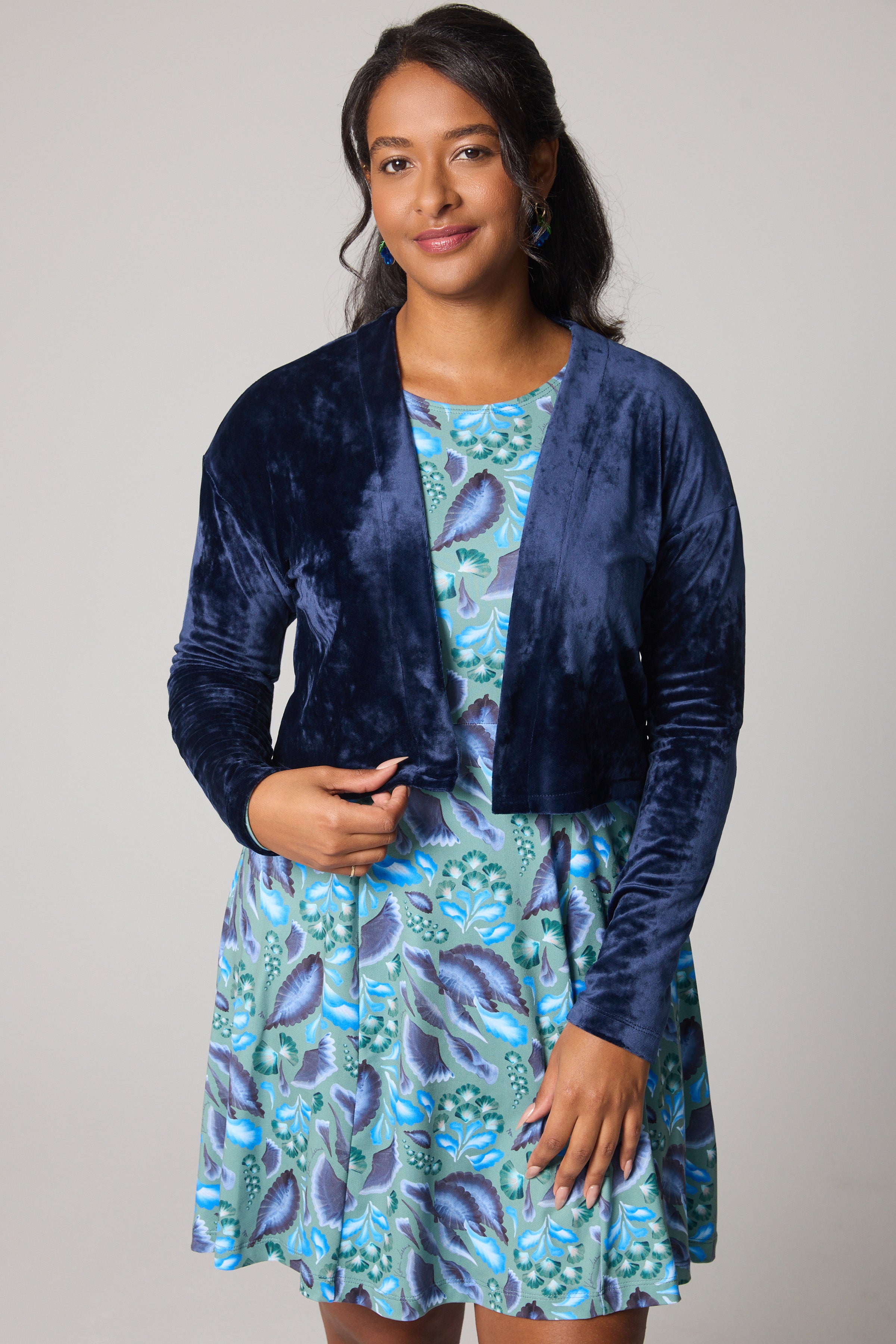Short Velvet Cardigan - Navy