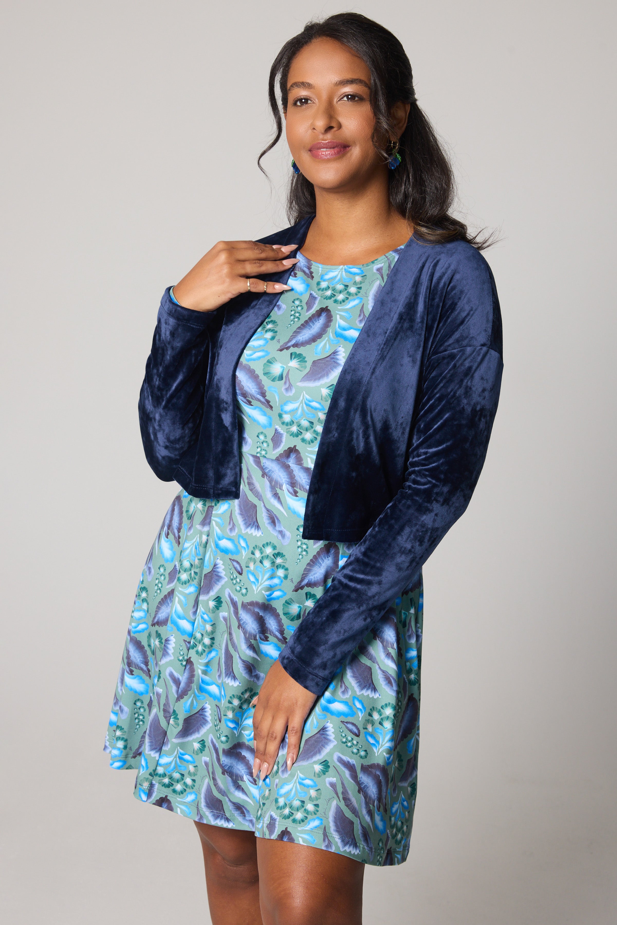 Short Velvet Cardigan - Navy