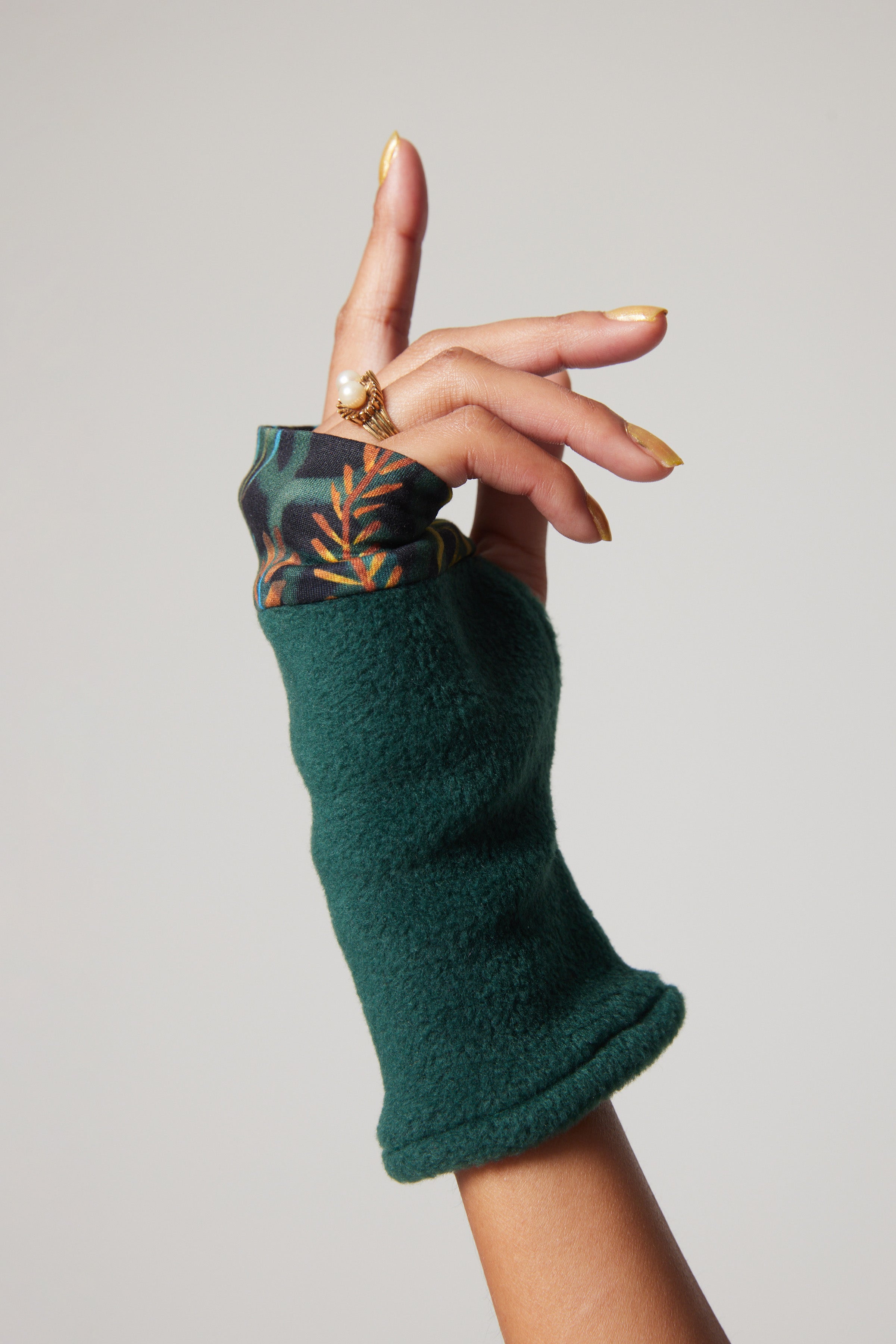 Wrist Warmers - Firefly