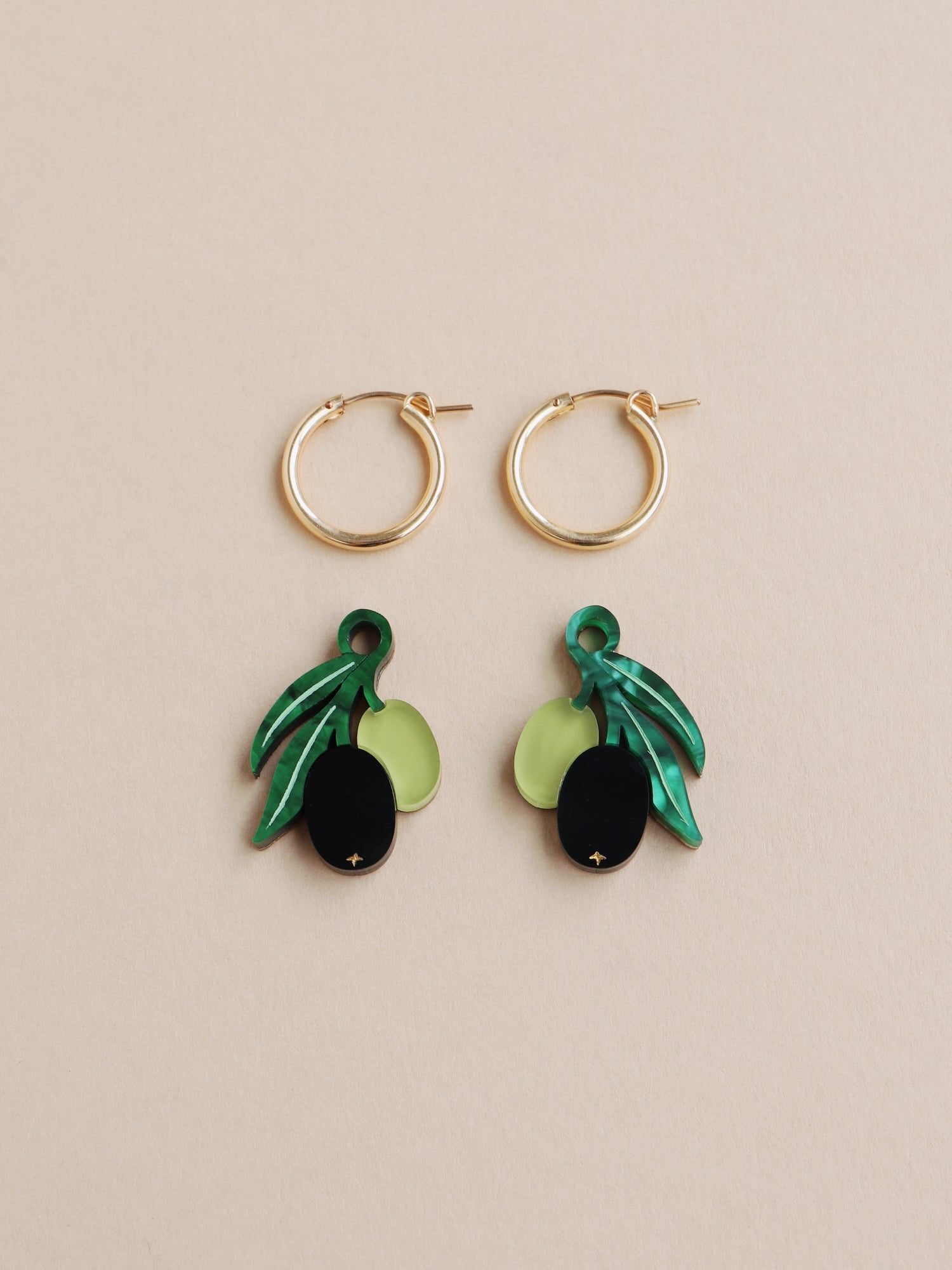 OLIVE HOOPS