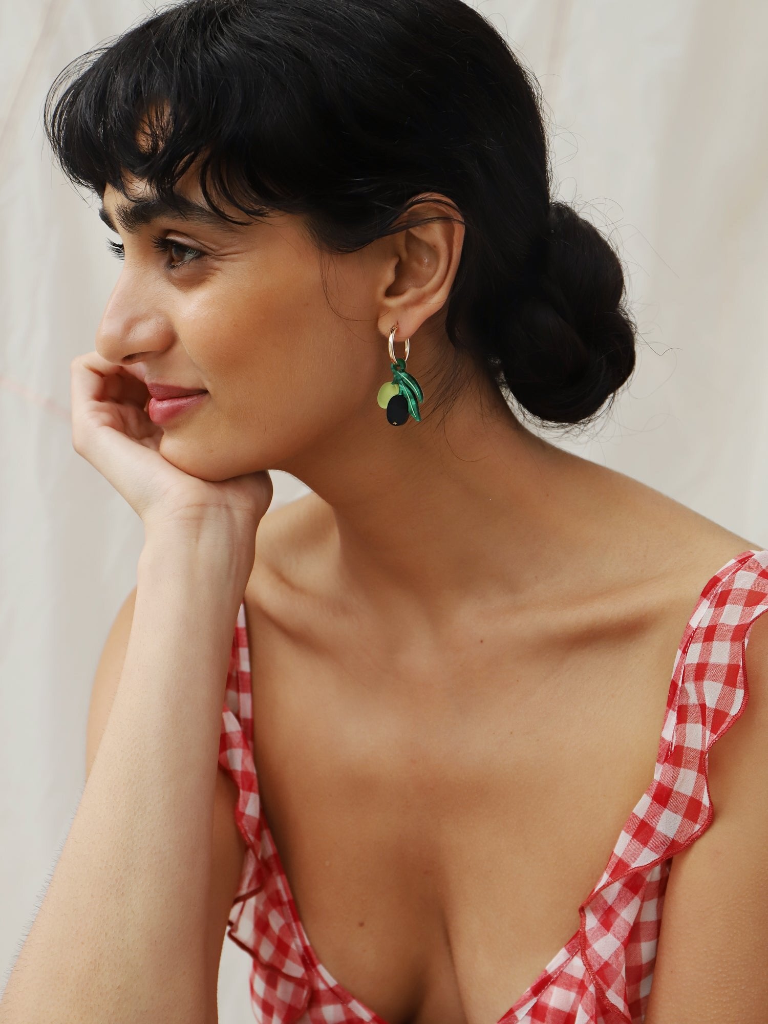 OLIVE HOOPS