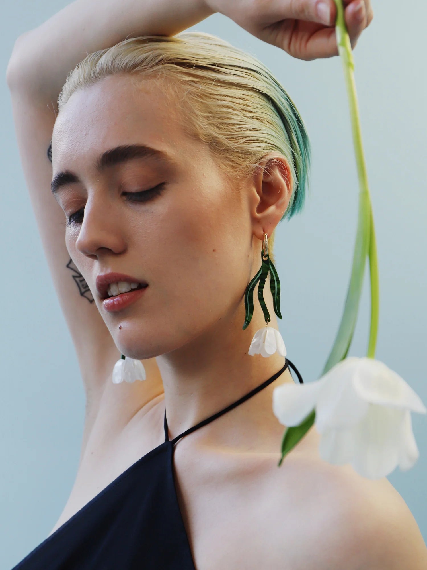 Wolf & Moon - Tulip Statement Hoops in White
