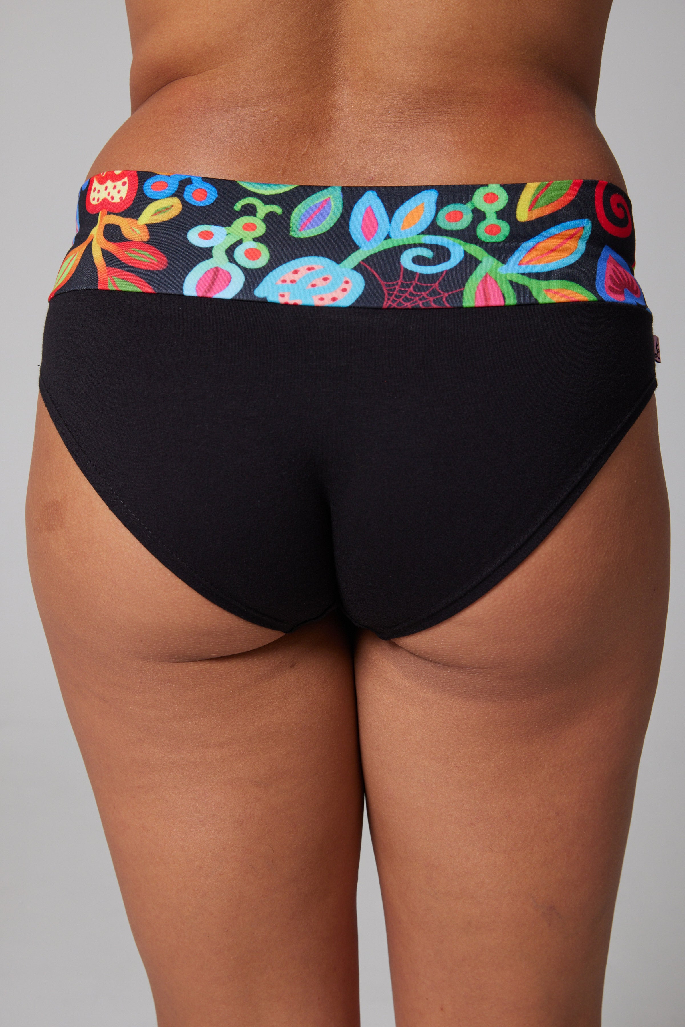 Panties - Organic Cotton - Black/Folklore