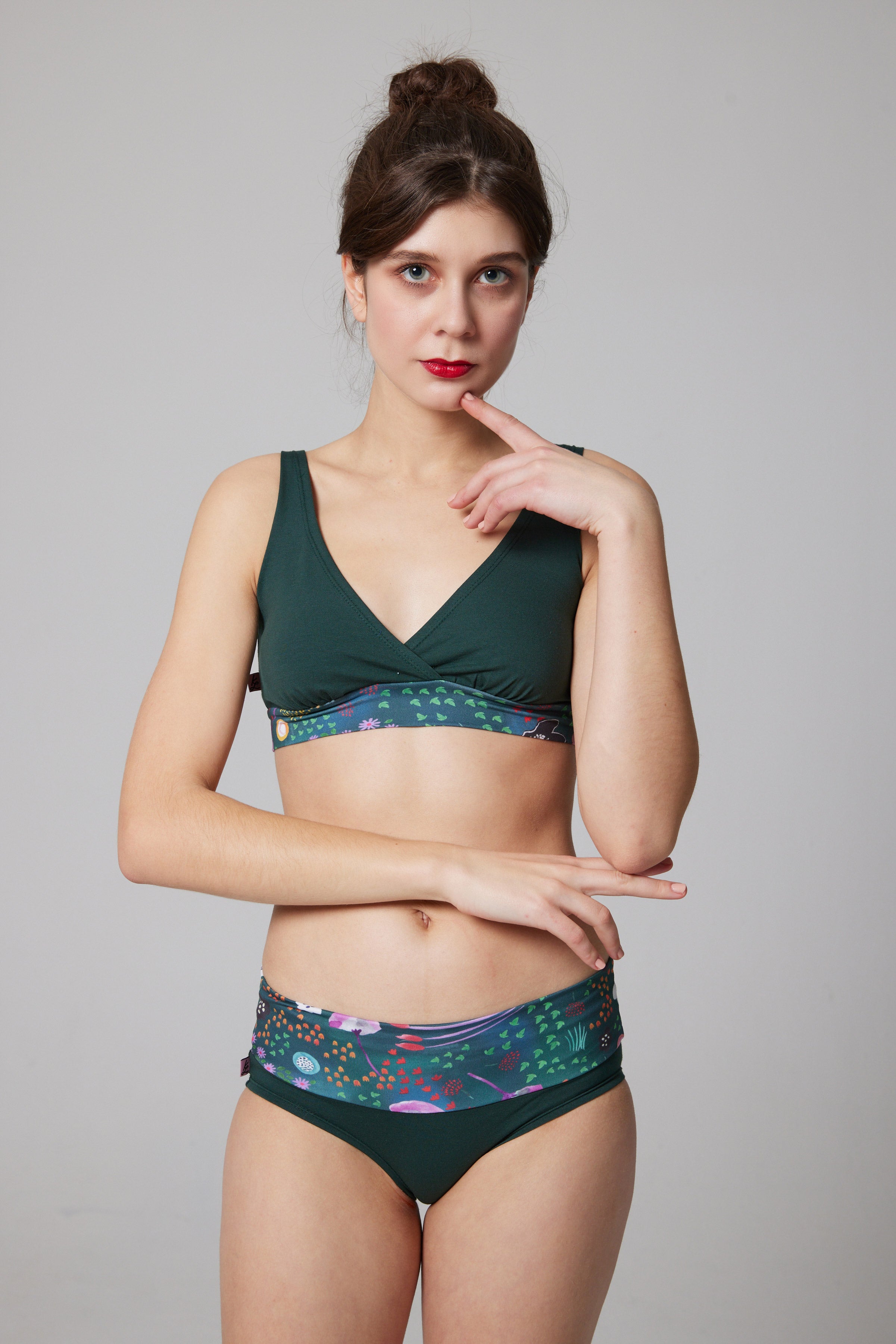 Panties -  Organic Cotton - Green/Night Garden