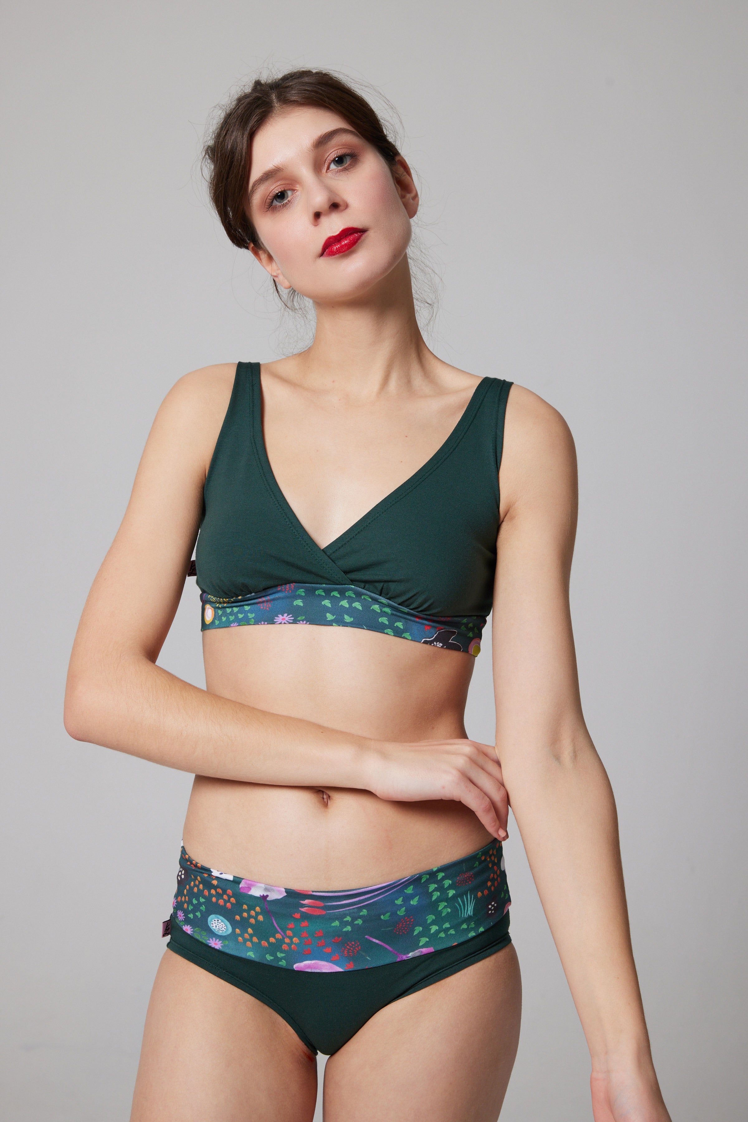 Panties -  Organic Cotton - Green/Night Garden