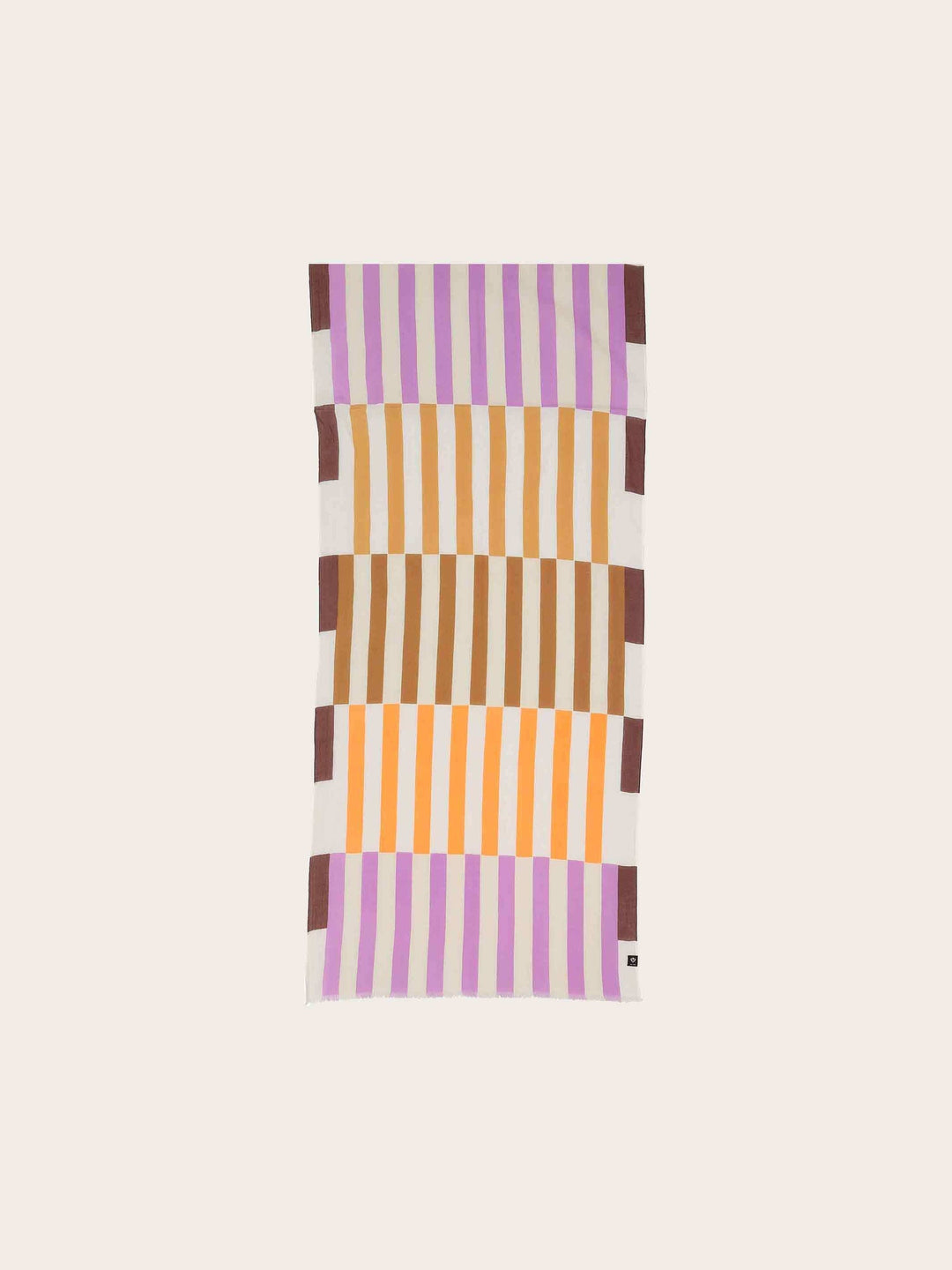 SCARF WITH STRIPES IN RETRO DESIGN