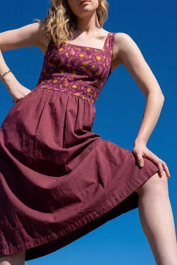 Nouvelle robe classique - Gertrude, prune