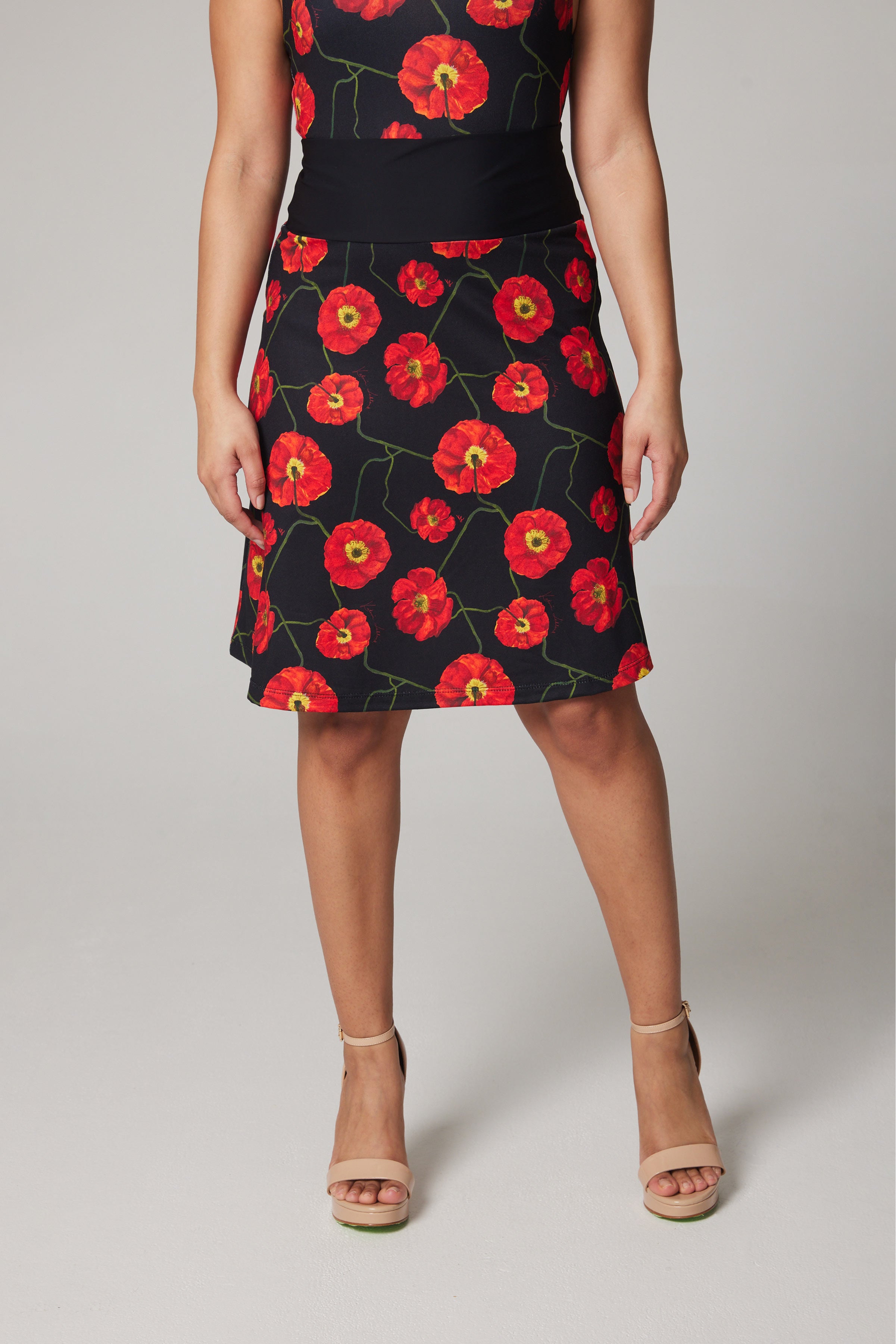 Art Skirt – Poppies