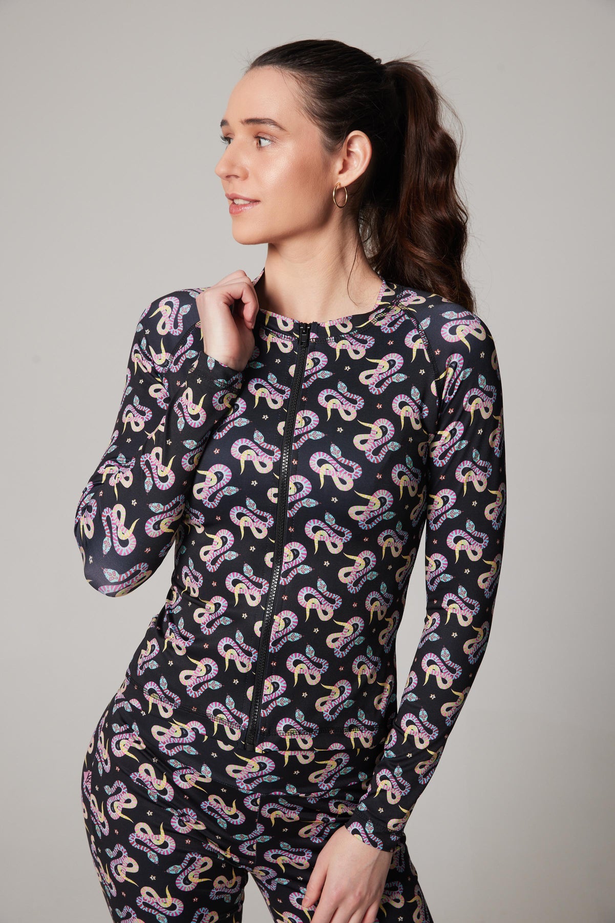 UV protection Long Sleeve Rash Guard - Snake Eye – Boutique Katrin Leblond