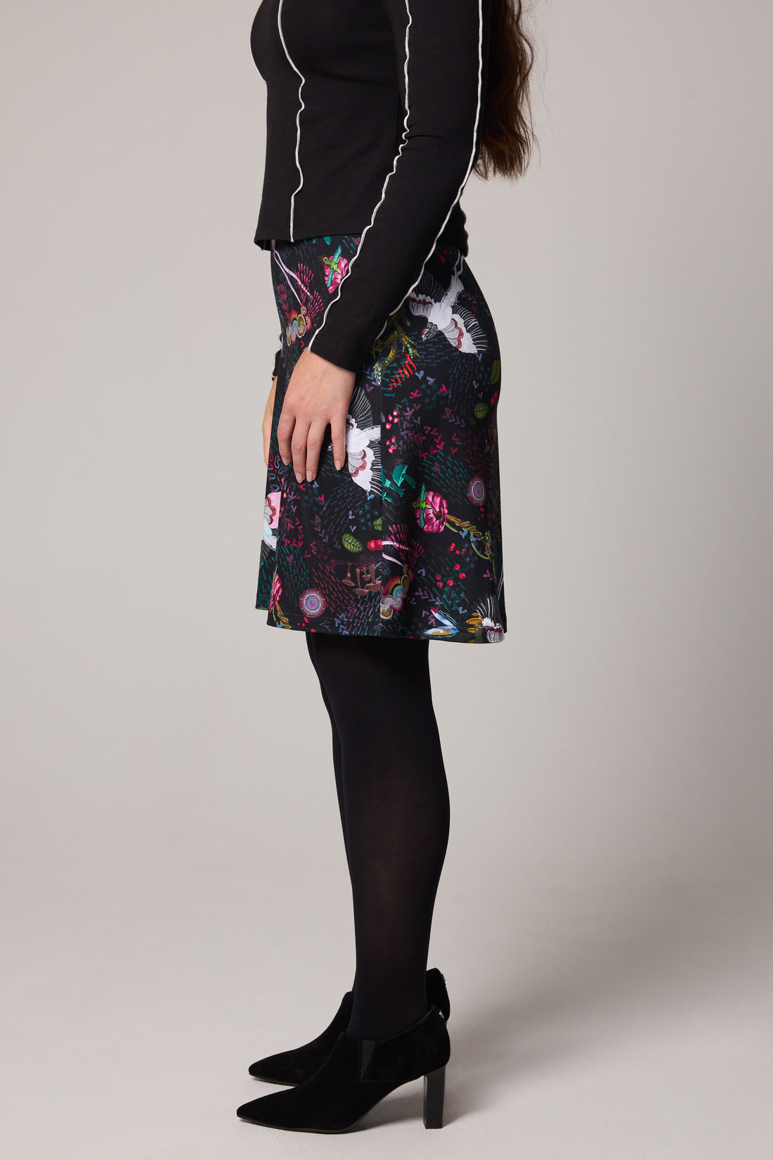 Art Skirt - Zephyr, second view