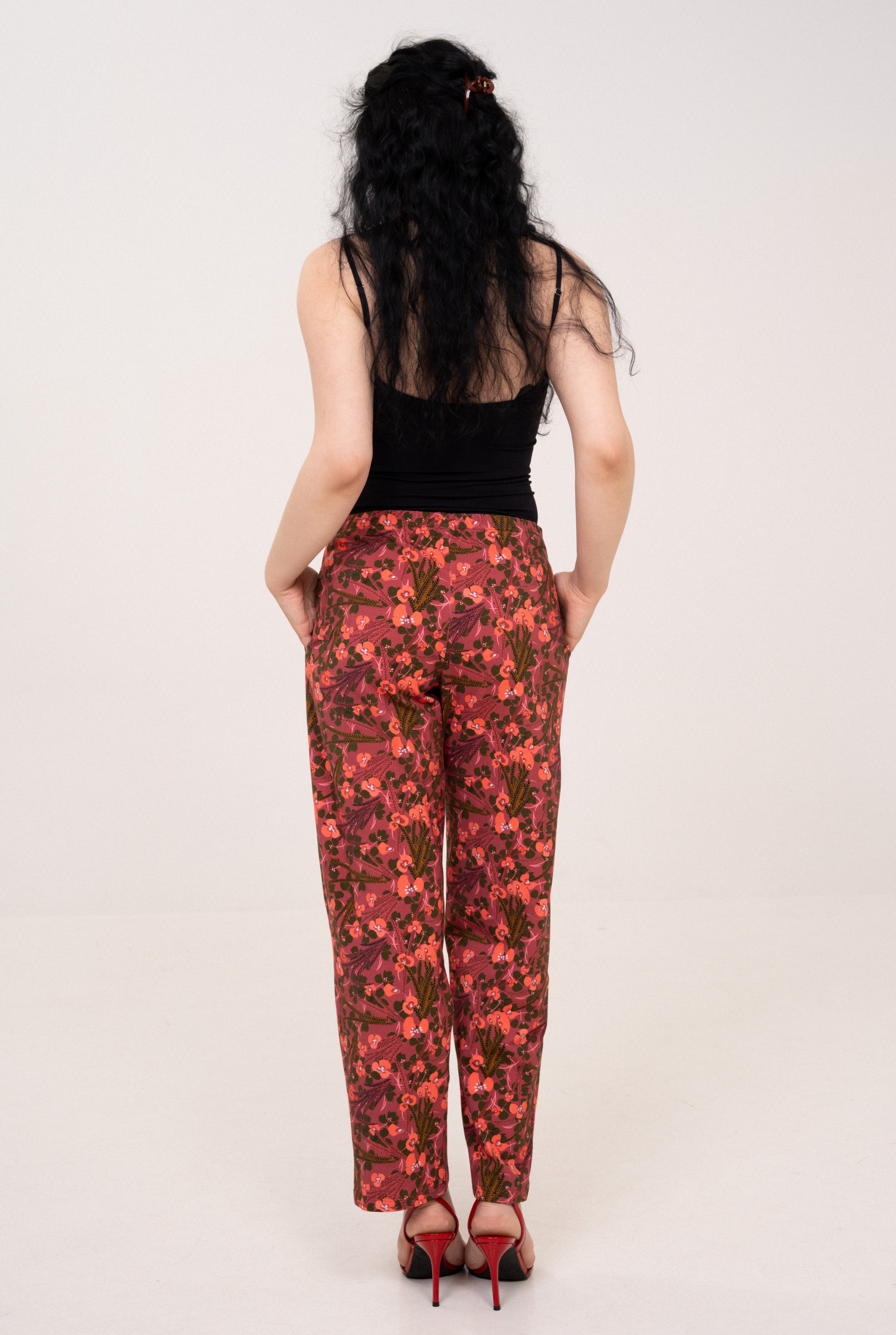 Pantalon en coton taille mi-haute - Fleurs sauvages, rouge