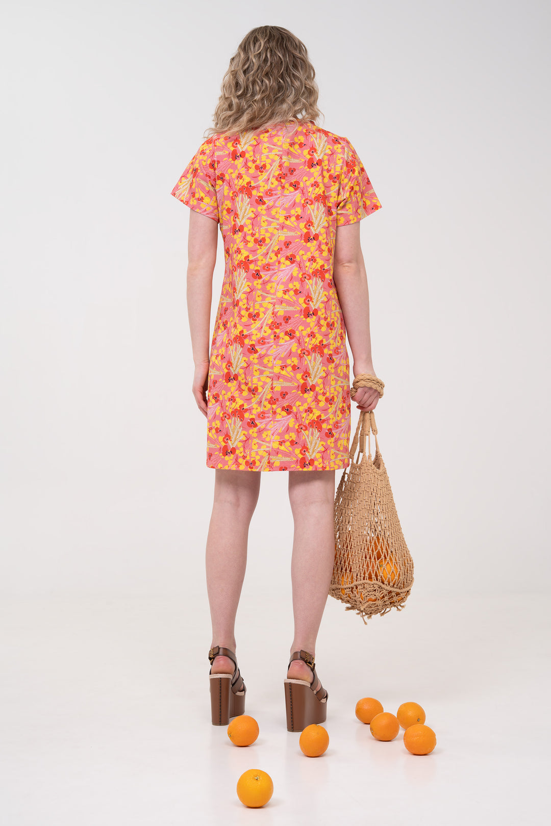 Robe T-shirt ample en coton - Fleurs sauvages, rose