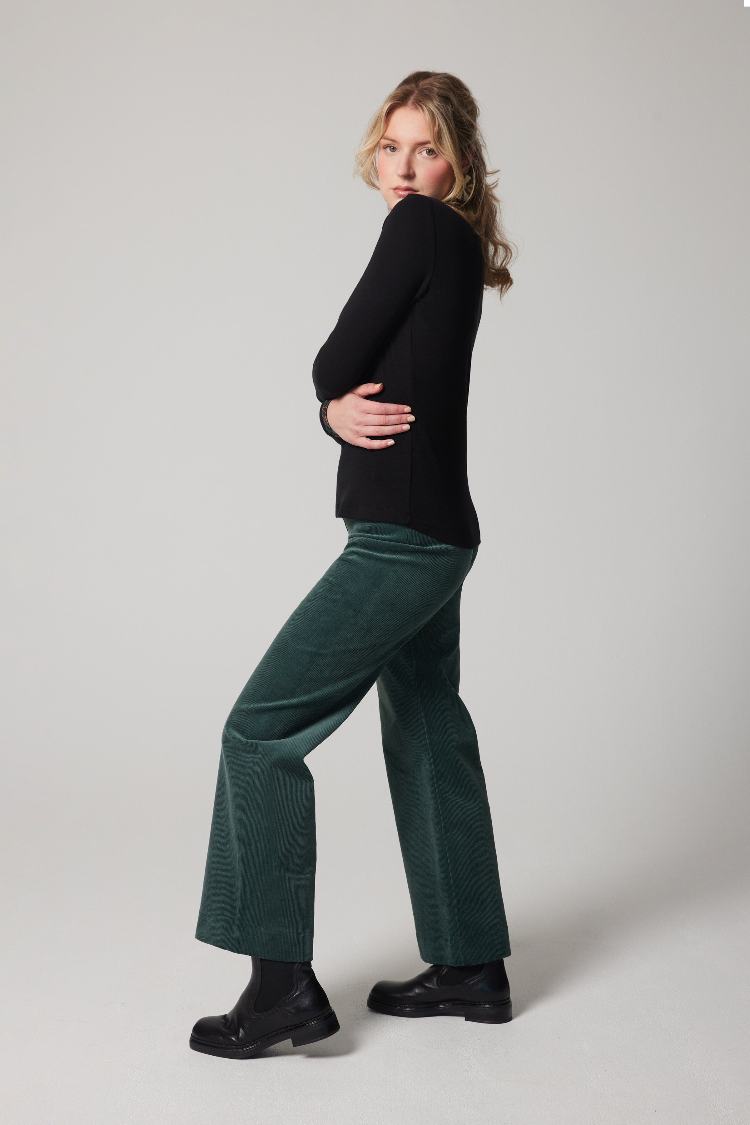 Pantalon droit taille haute en velours côtelé - Vert