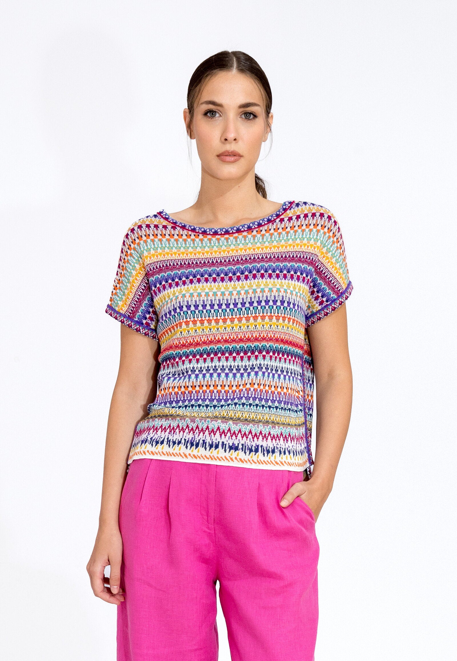 Sleeveless Pullover, Stripe Pattern - WHITE