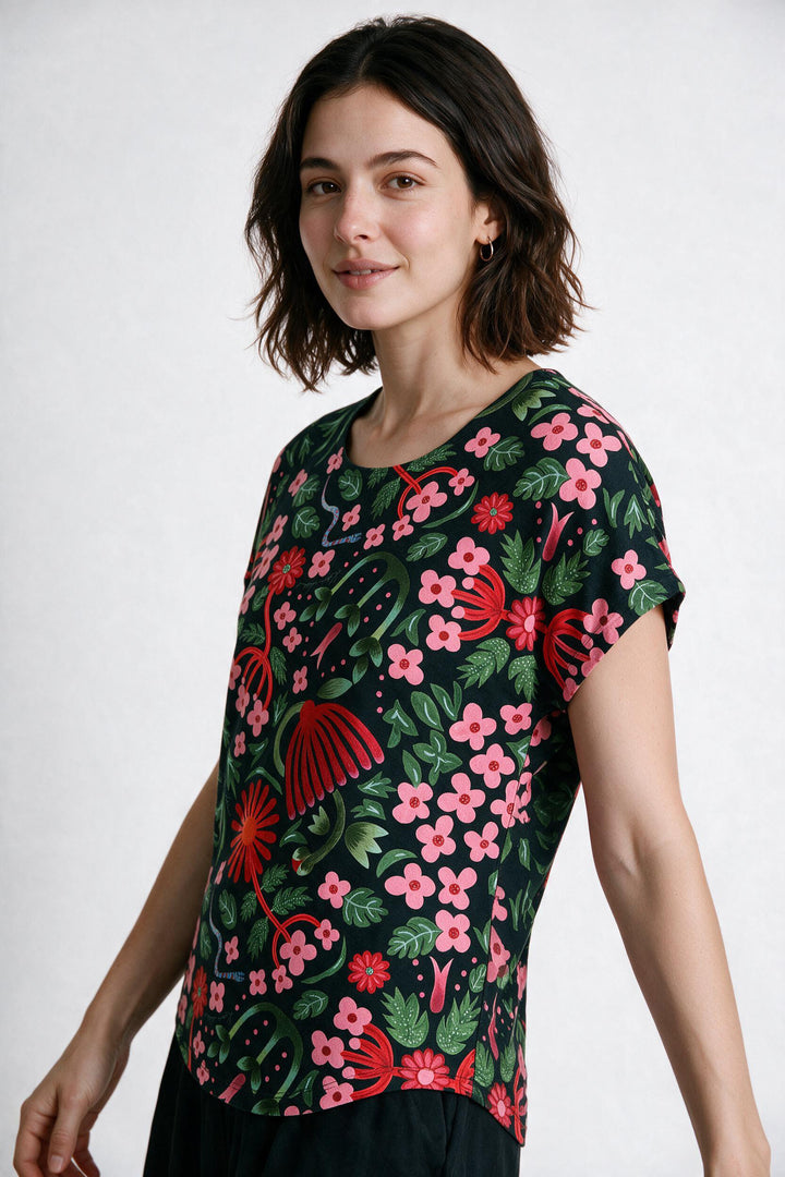 Loose Fit T-Shirt - Snaketique