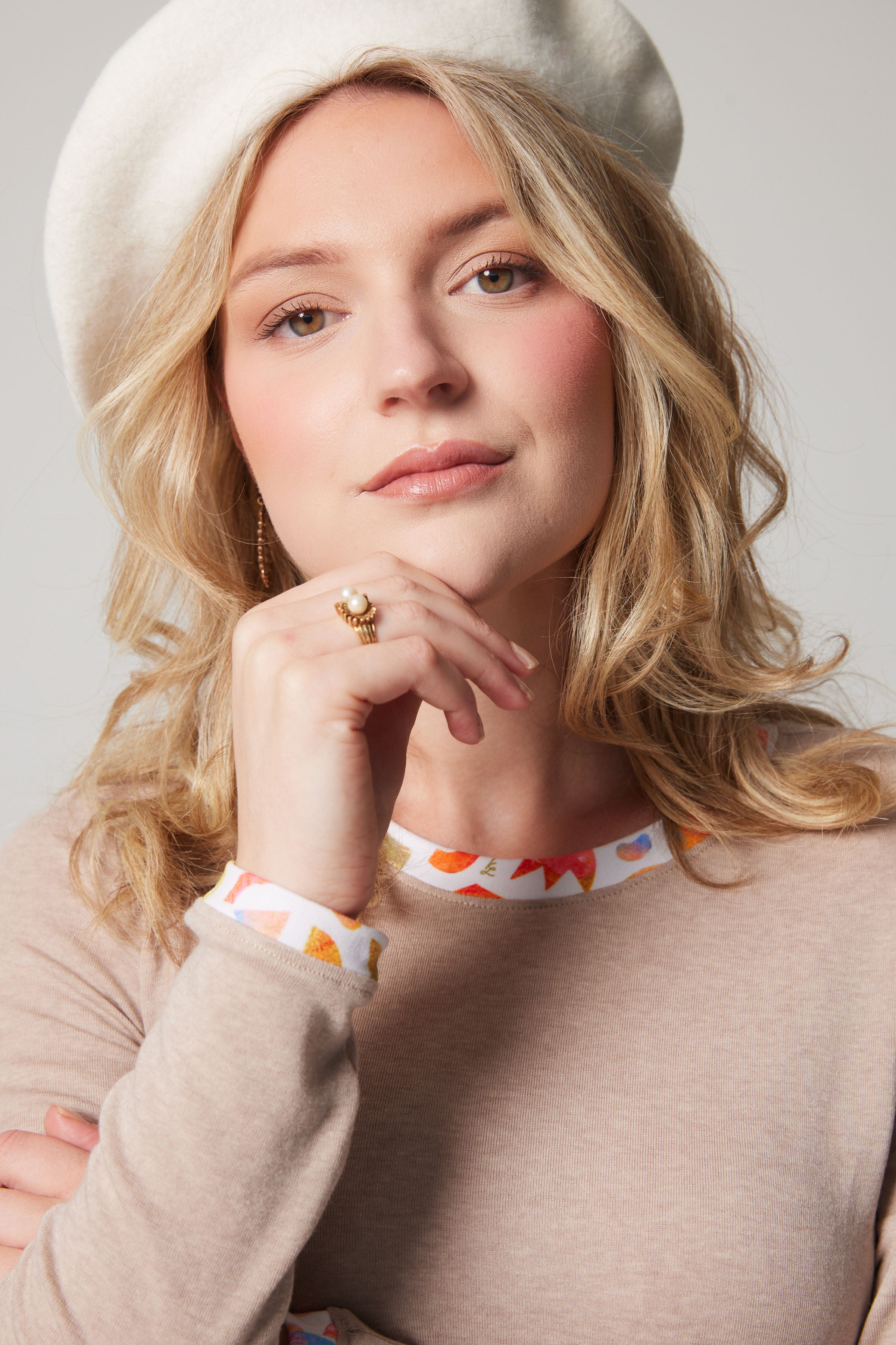 Merino Wool, Crewneck - Beige, Jellybeans
