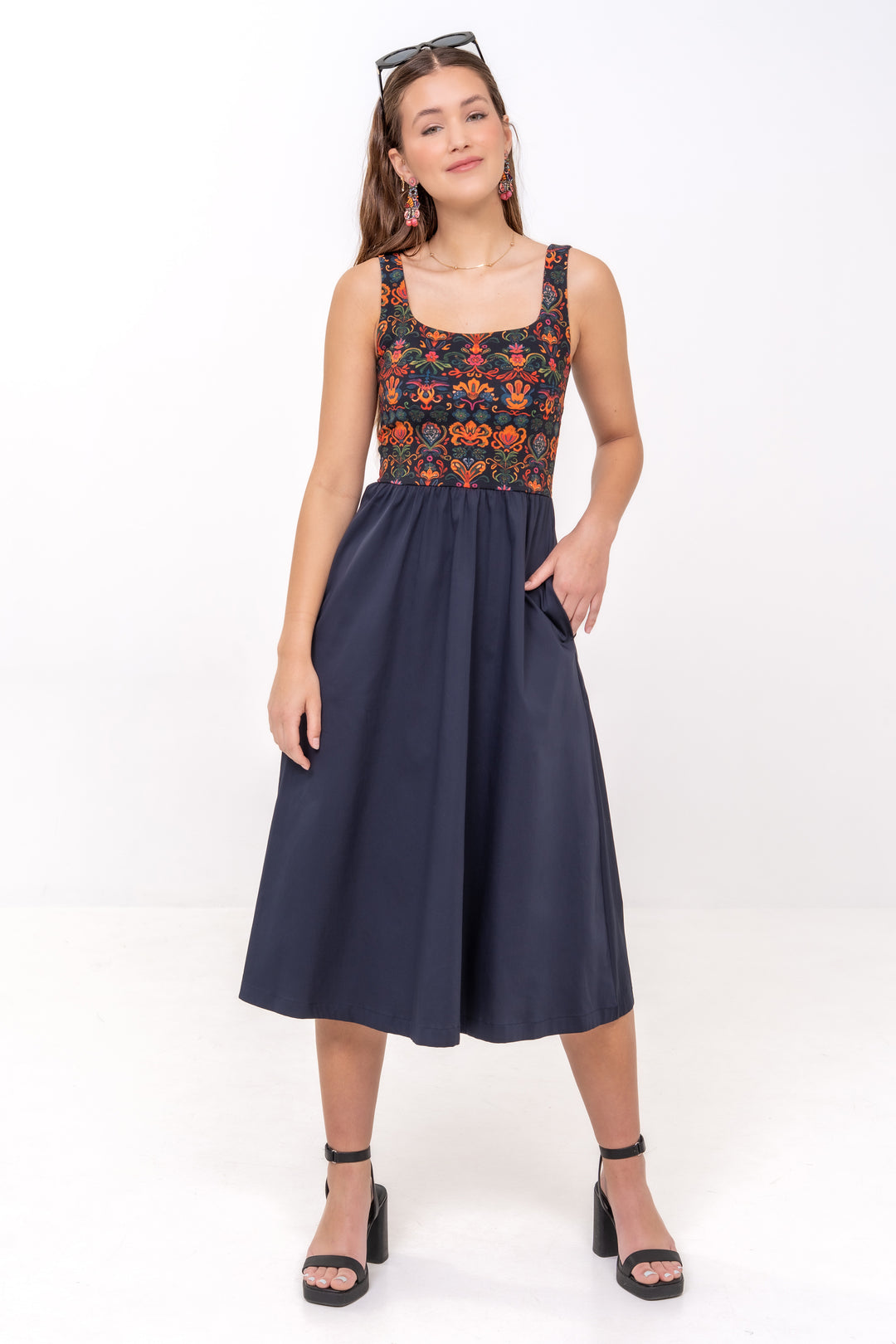 New Classic Dress - Baroque