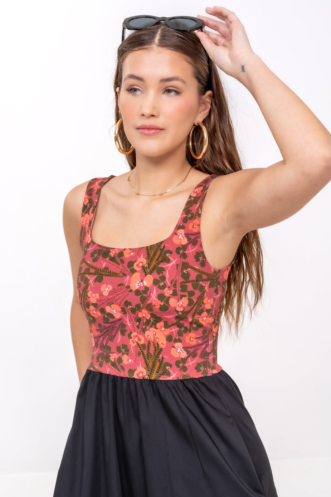 Nouvelle robe classique - Fleurs sauvages, Rouge