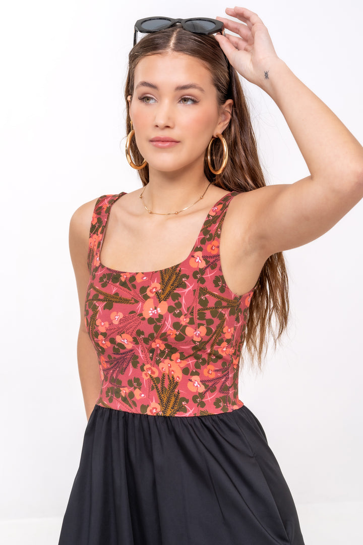 Nouvelle robe classique - Fleurs sauvages, Rouge