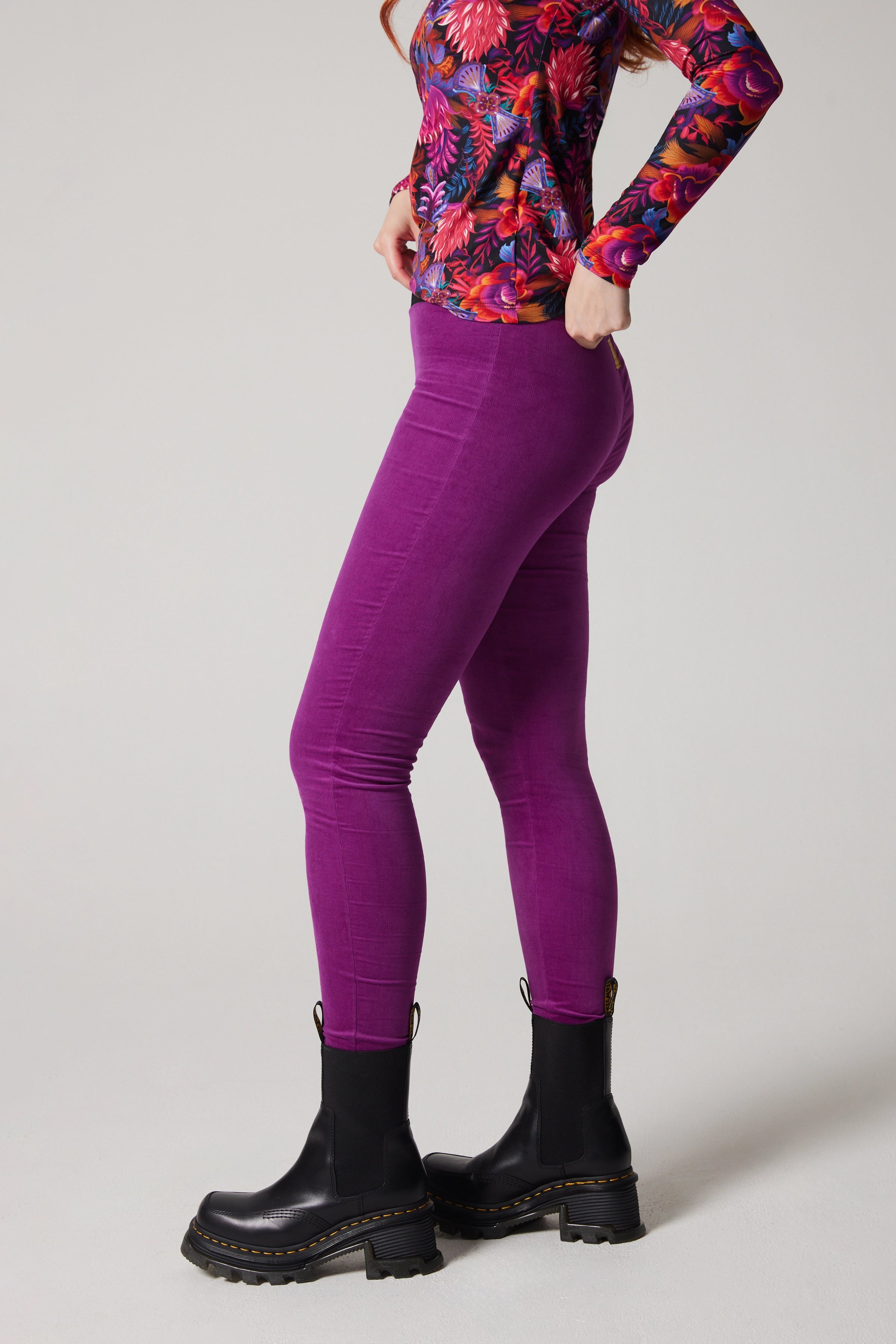 Slim-fit Velvet Corduroy Pant - Purple