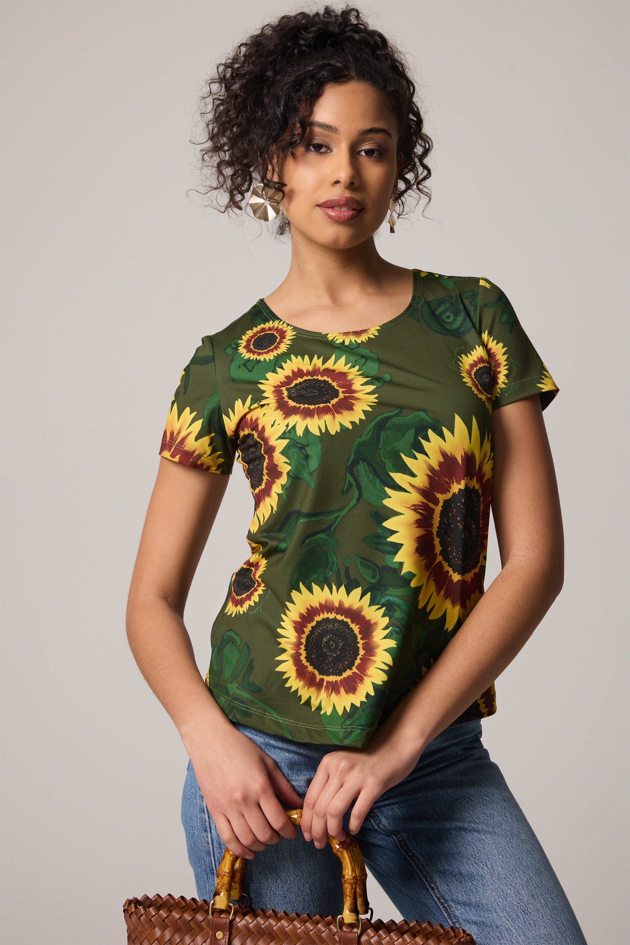 Scoop Neck T-shirt - Sunflowers