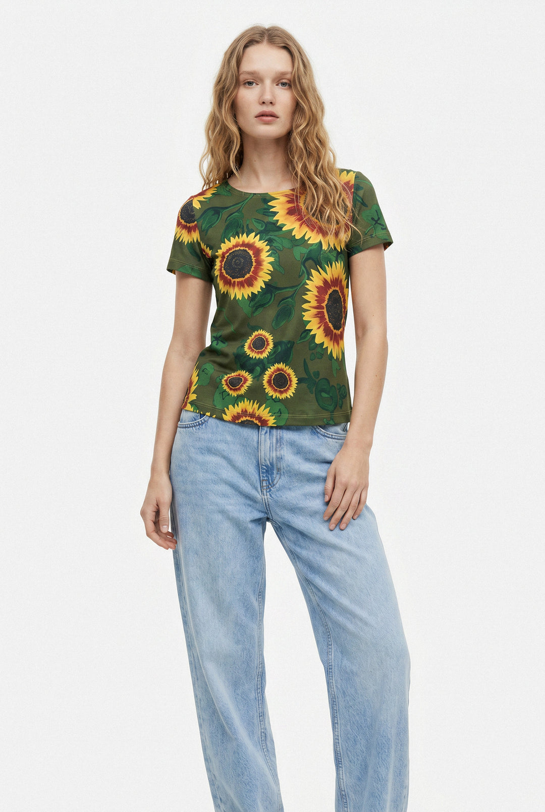 Scoop Neck T-shirt - Sunflowers