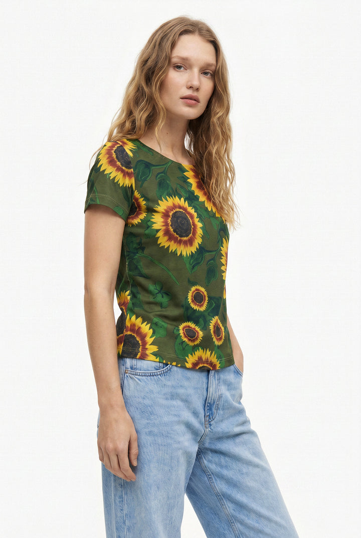 Scoop Neck T-shirt - Sunflowers