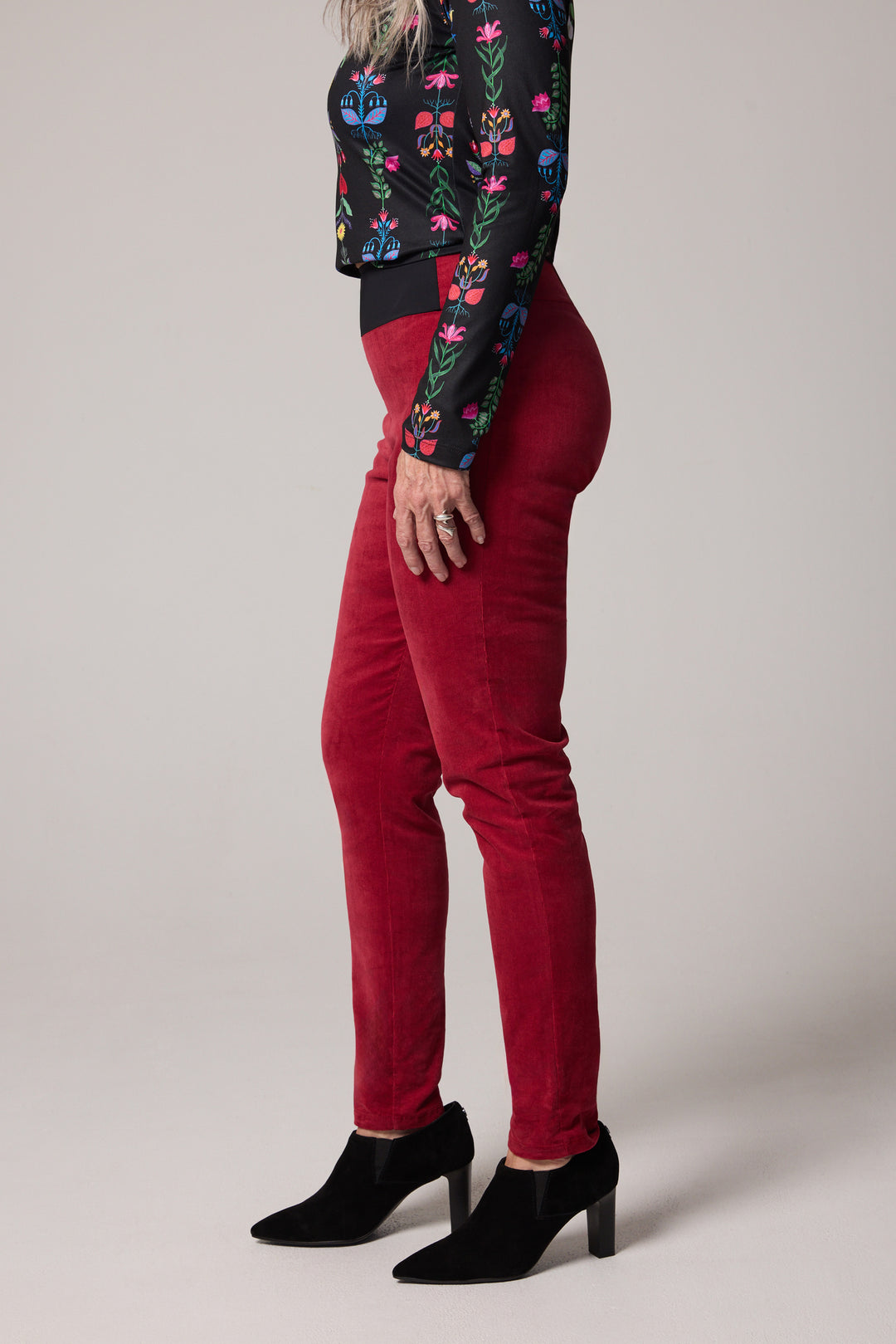 New Slim-Fit Velvet Corduroy Pants - Red
