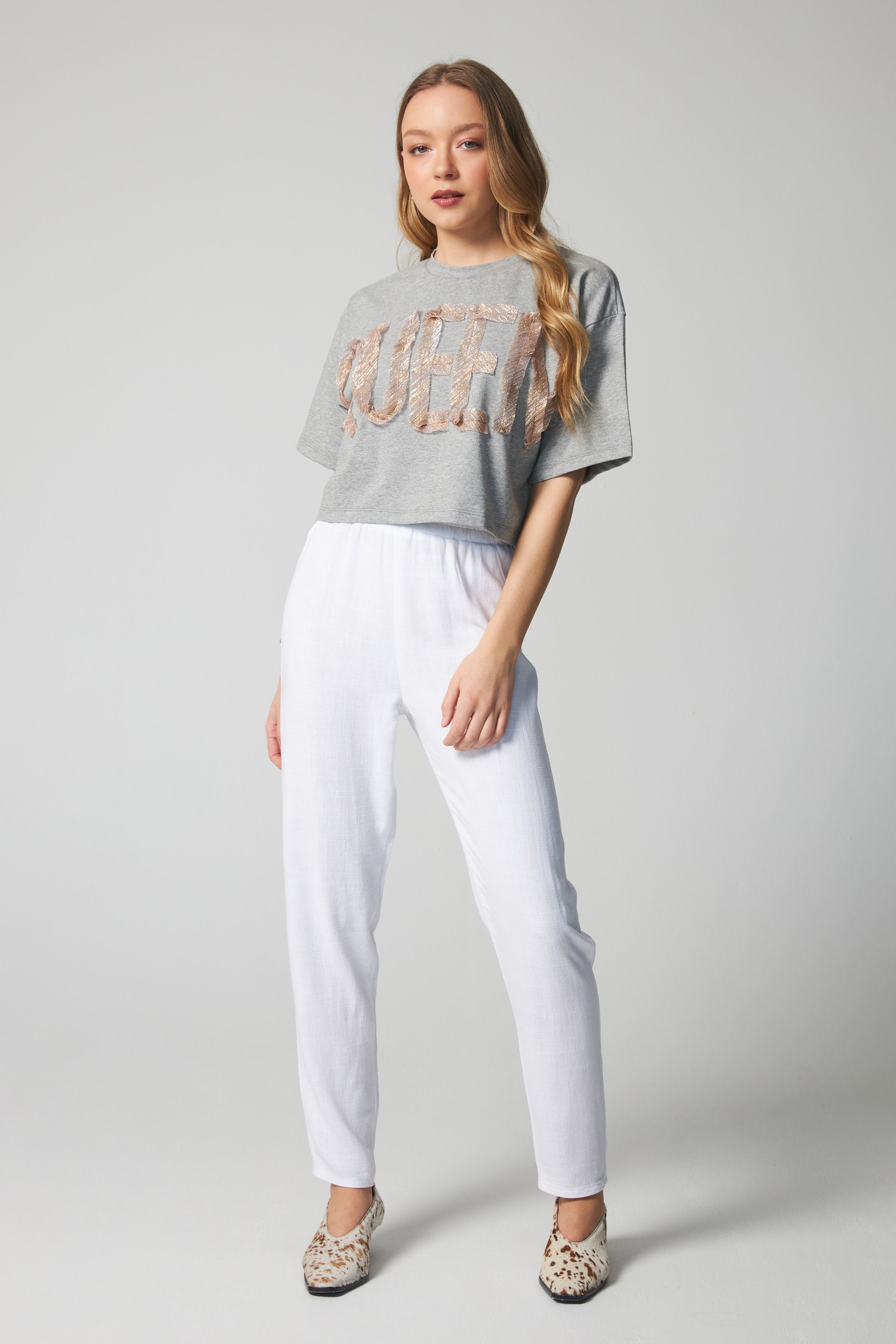 Statement T-shirt - CUSTOM LETTERING