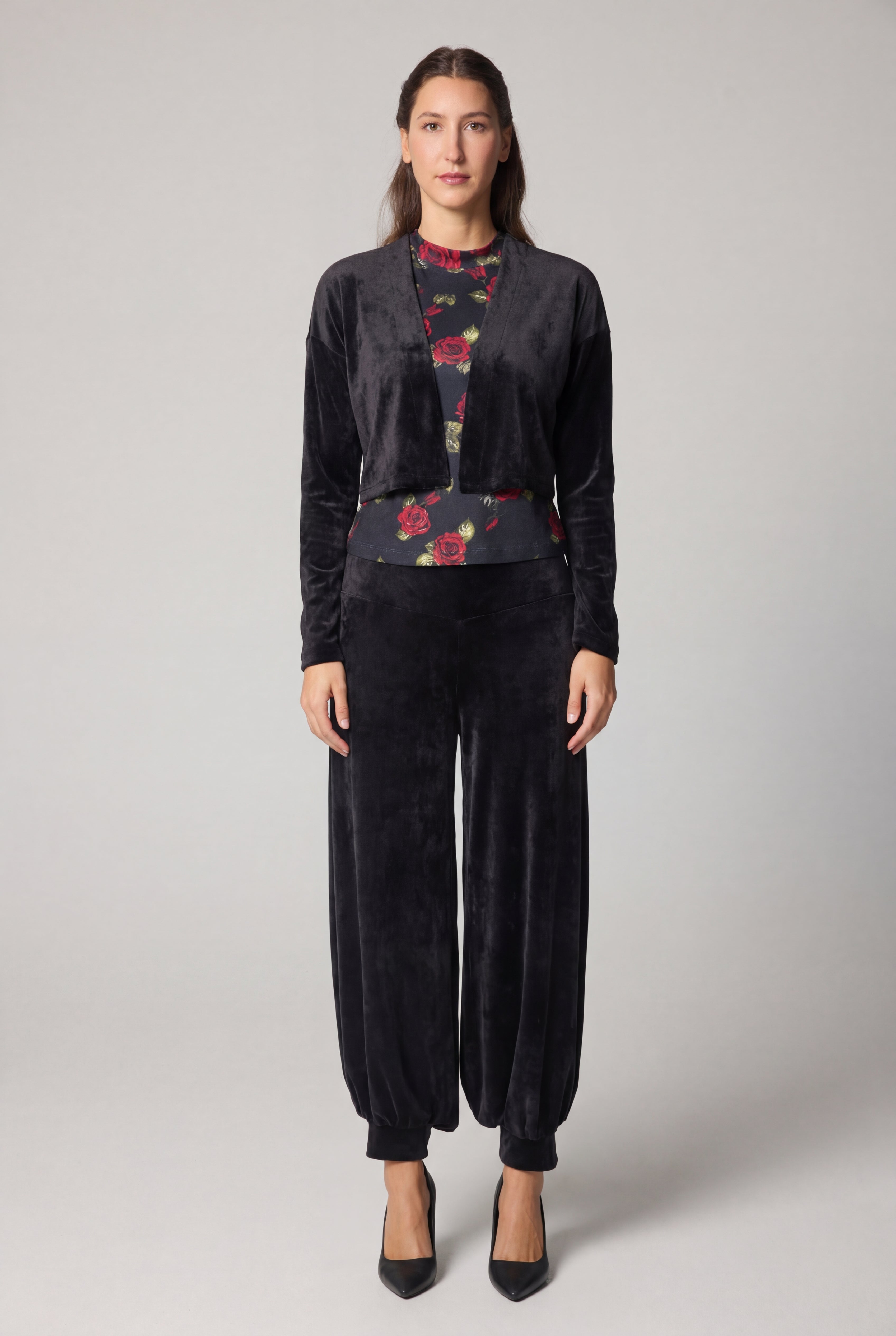 Short Velvet Cardigan - Black