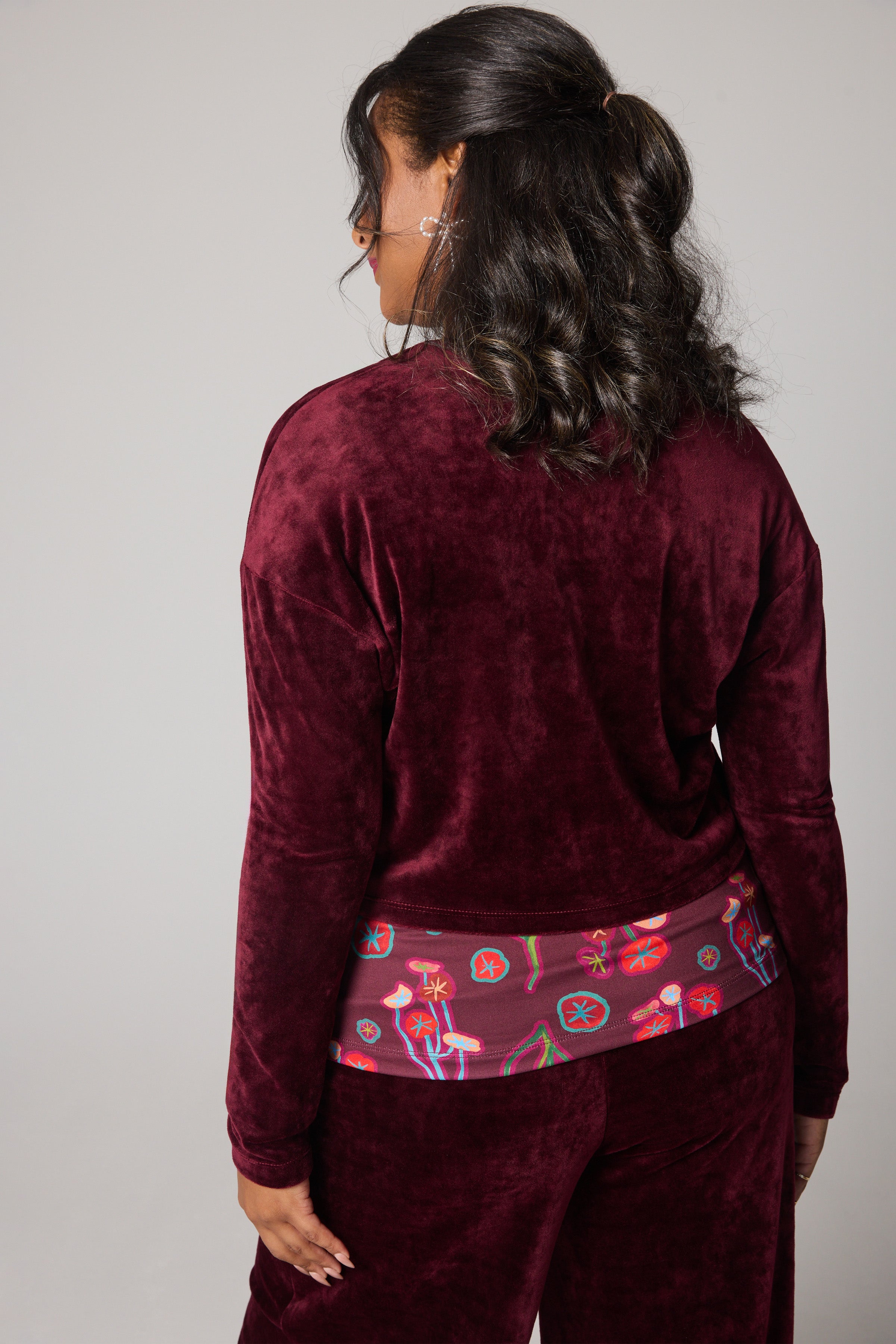 Short Velvet Cardigan - Burgundy