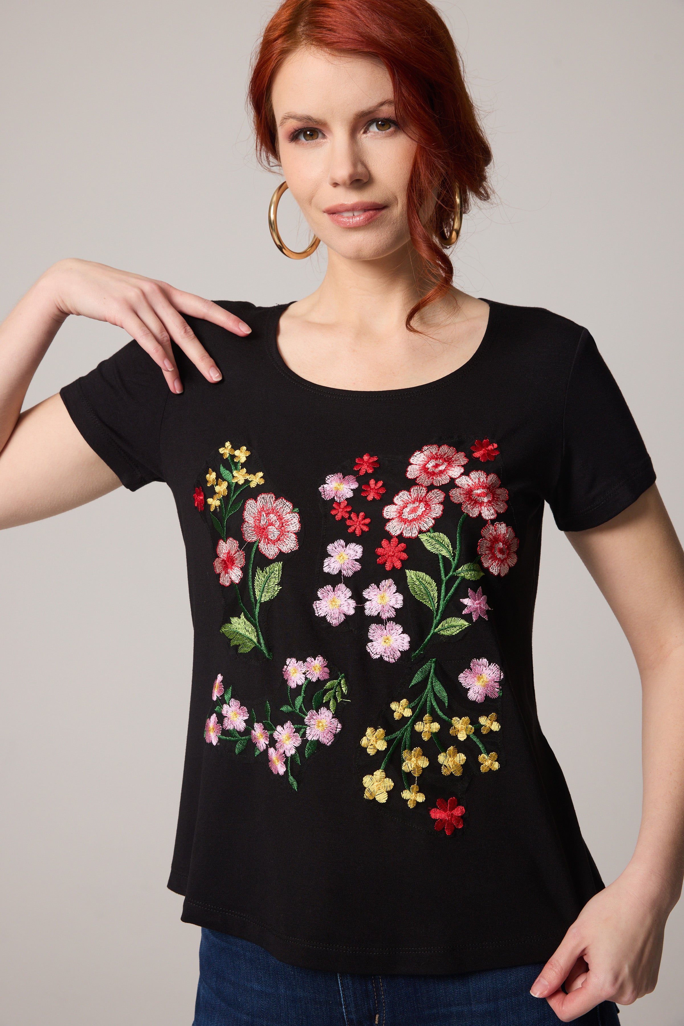 Scoop Neck T-shirt - Black, Embelished