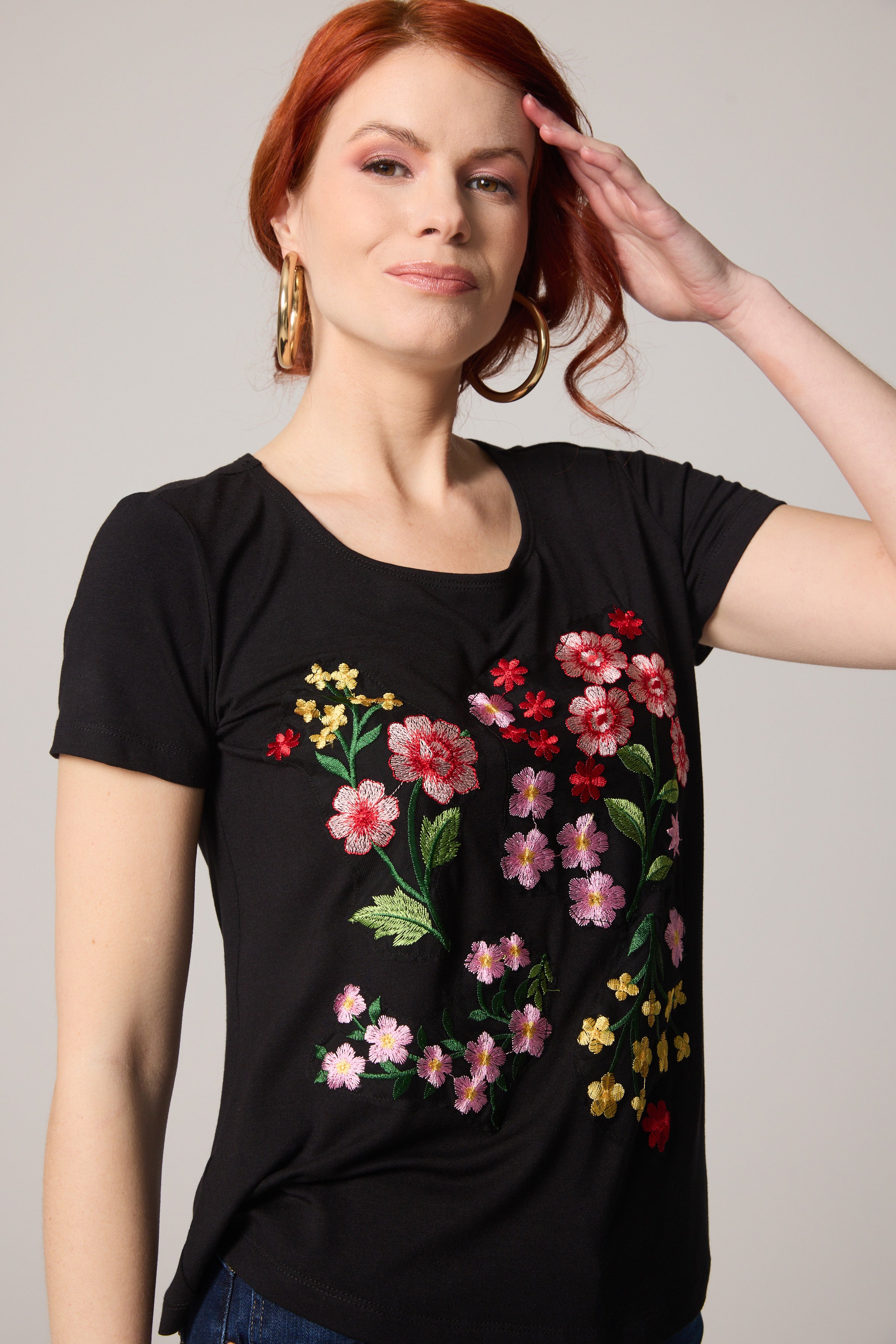 Scoop Neck T-shirt - Black, Embelished