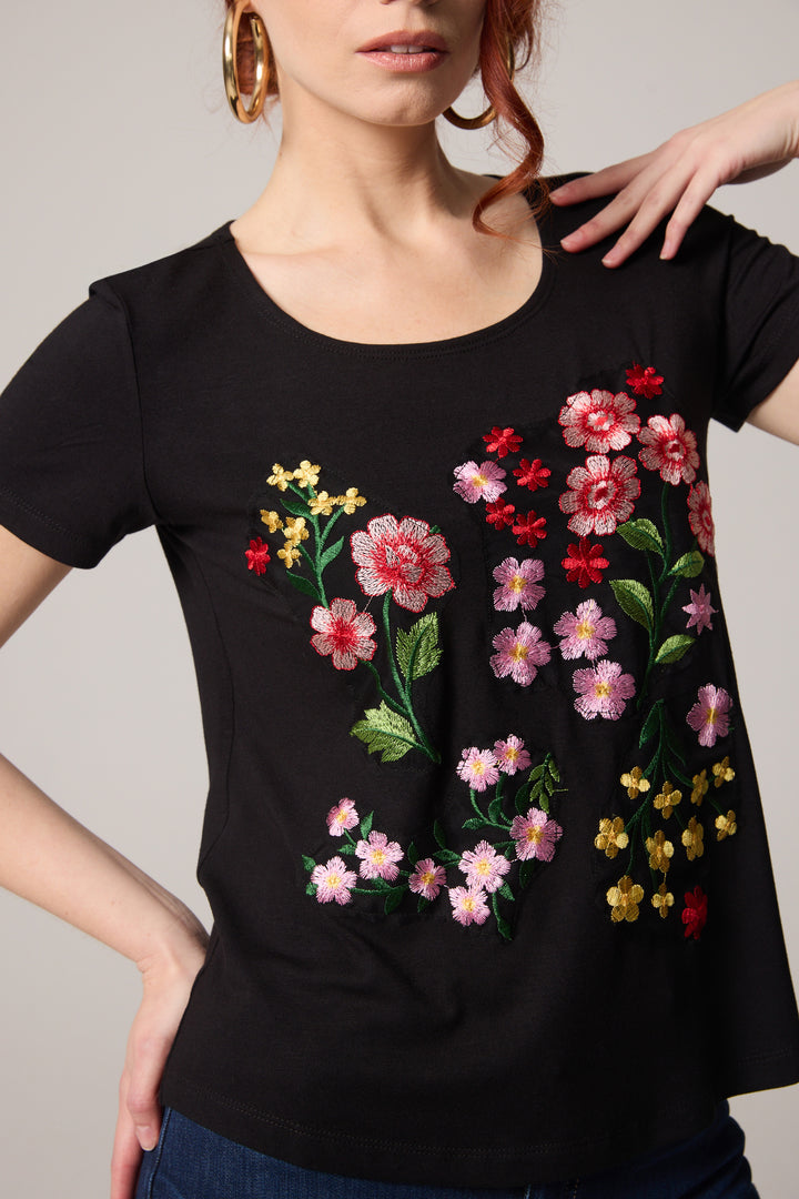 Scoop Neck T-shirt - Black, Embellished