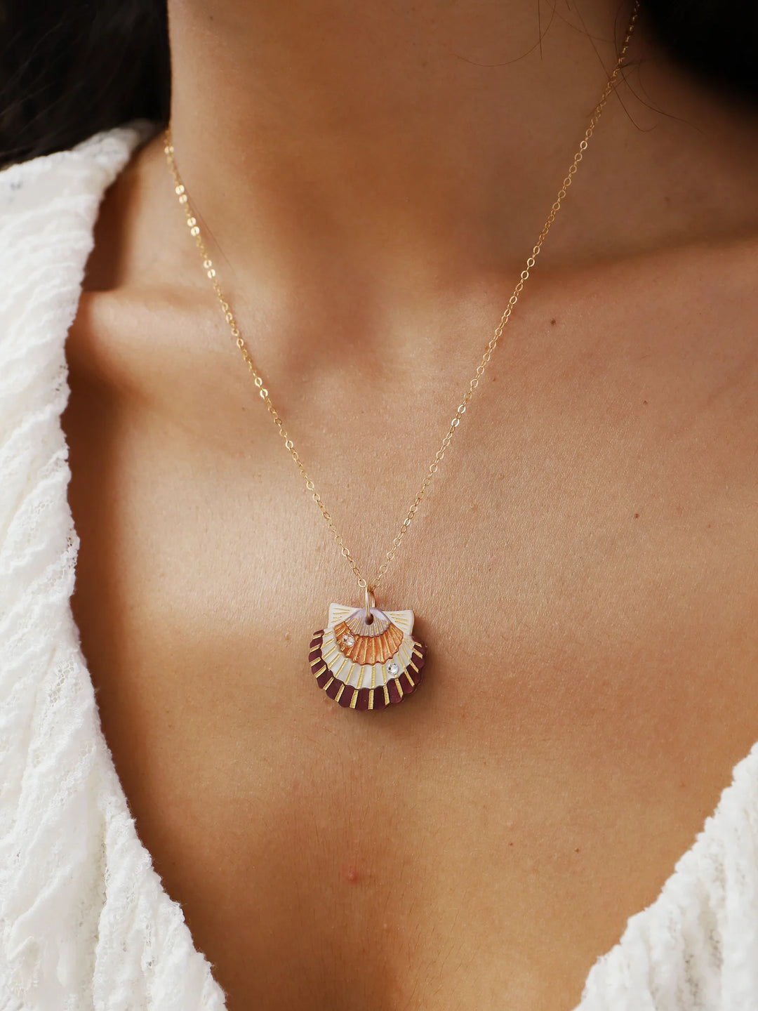 Wolf &amp; Moon - Scallop Shell Necklace