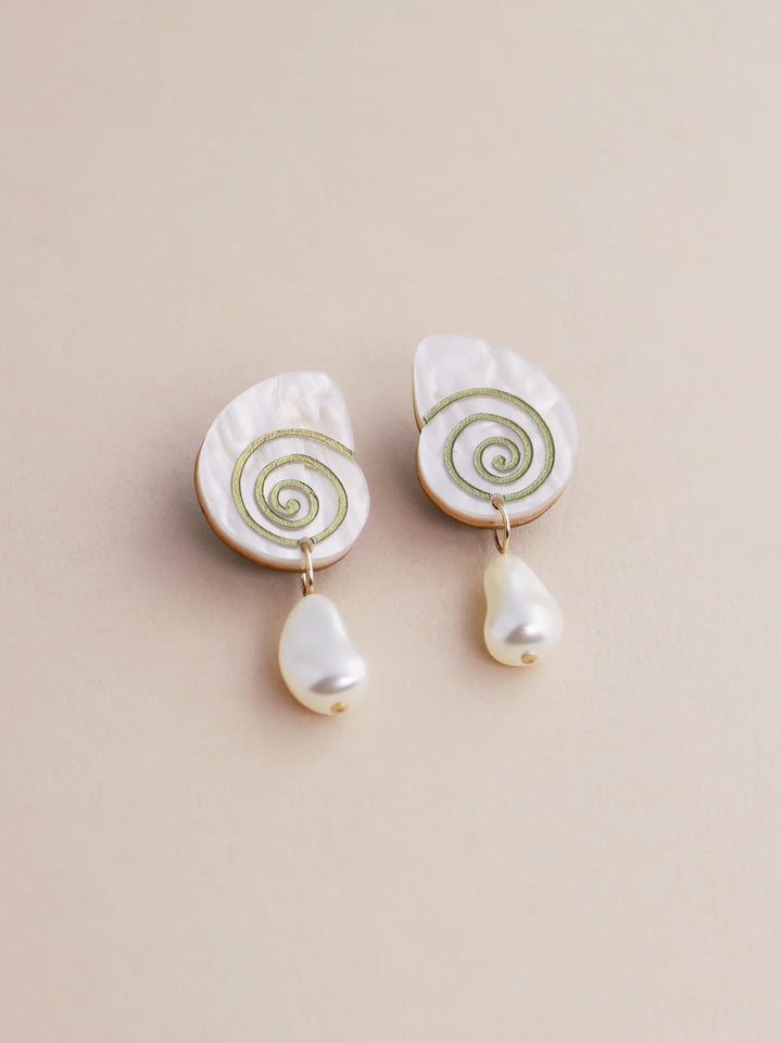 WOLF &amp; MOON - Créoles coquillages en spirale